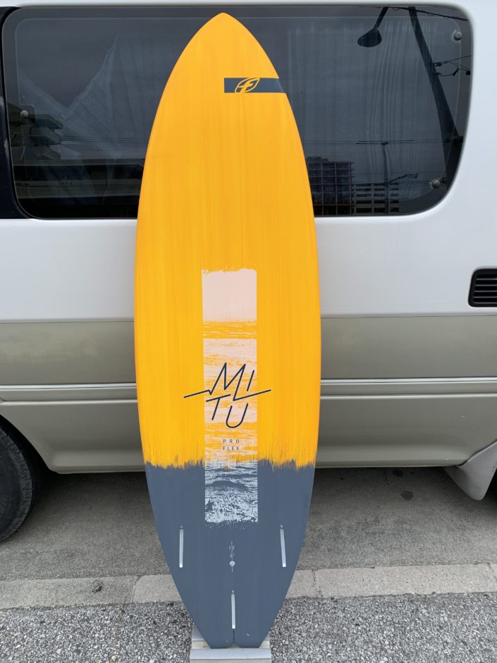 kiteclub_used_surfboard
